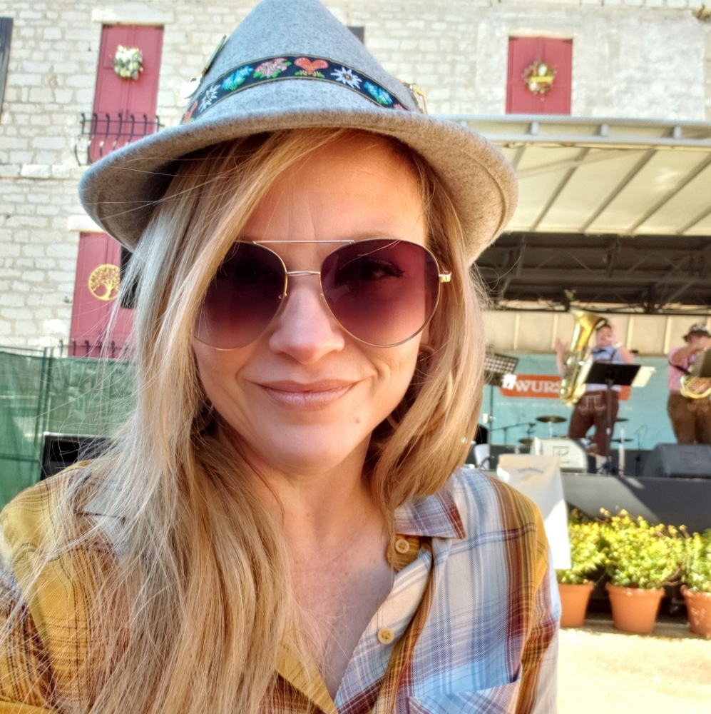 Meet your Posher, Heather